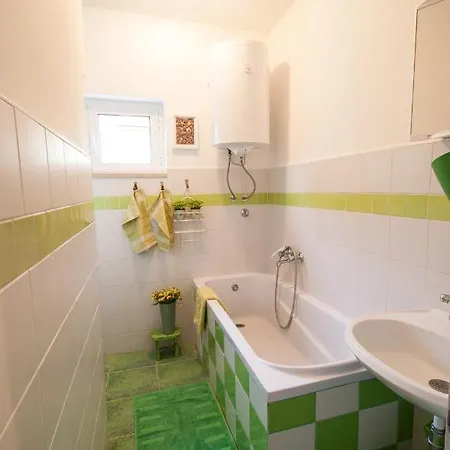 By The Sea - 13498 Lejlighed